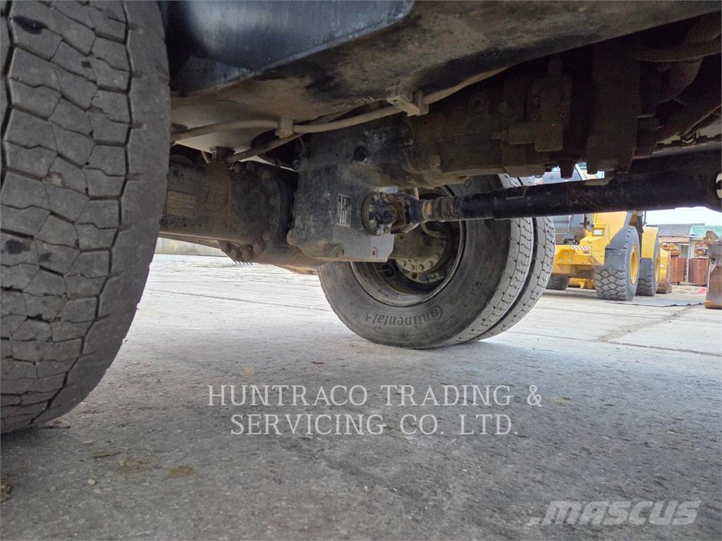 CAT M315F Bageri točkaši