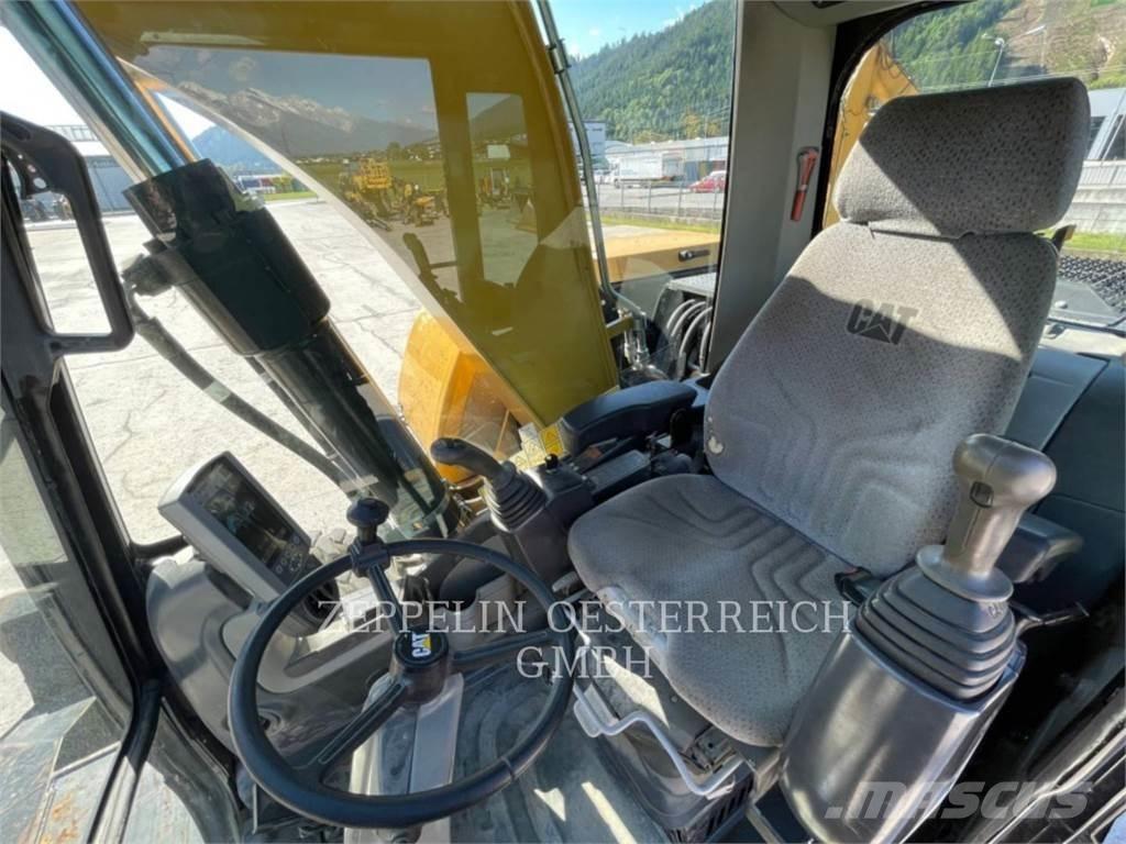 CAT M316D Bageri točkaši