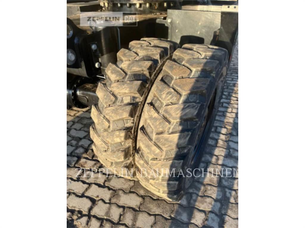 CAT M317F Bageri točkaši