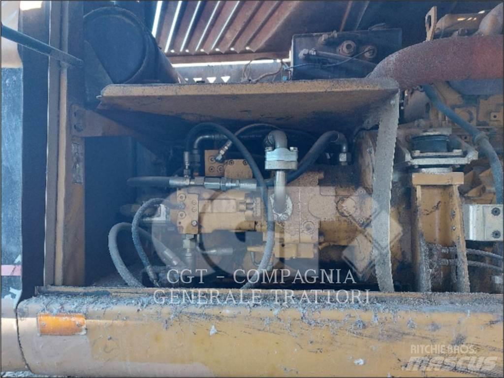 CAT M318CMH Bageri točkaši