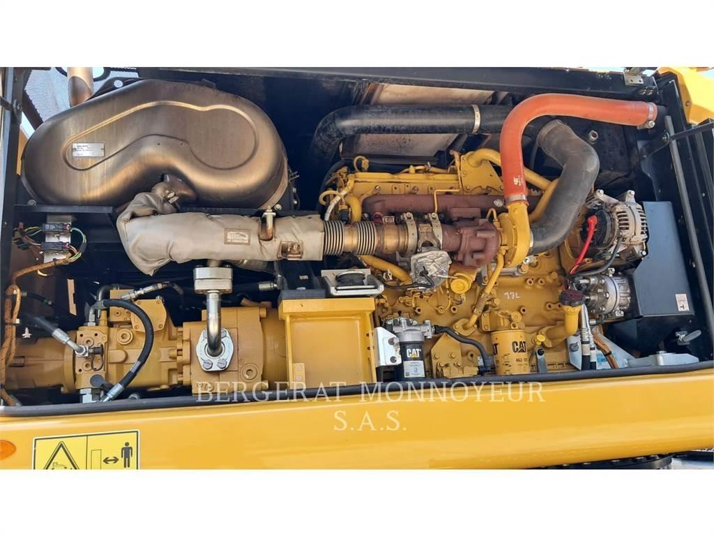 CAT MH3022-1 Bageri točkaši