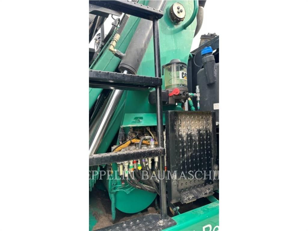 CAT MH3024-06C Bageri za rušenje