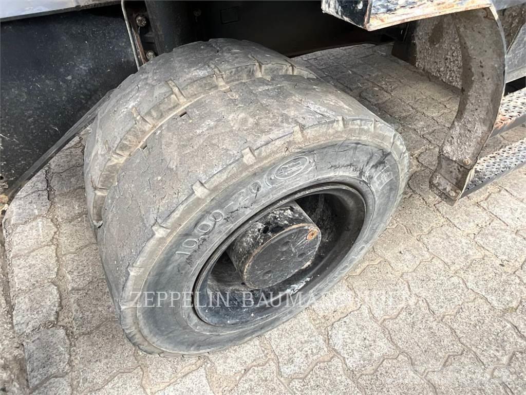 CAT MH3024-06C Bageri za rušenje
