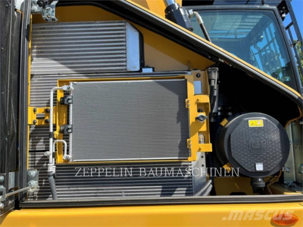 CAT MH3024-07A Bageri za rušenje