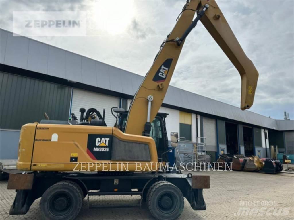 CAT MH3026-06C Bageri za rušenje