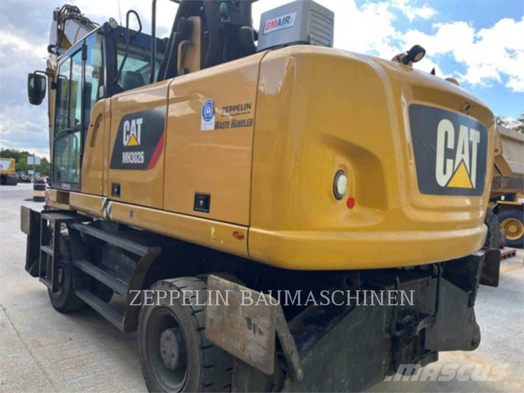 CAT MH3026-06C Bageri za rušenje
