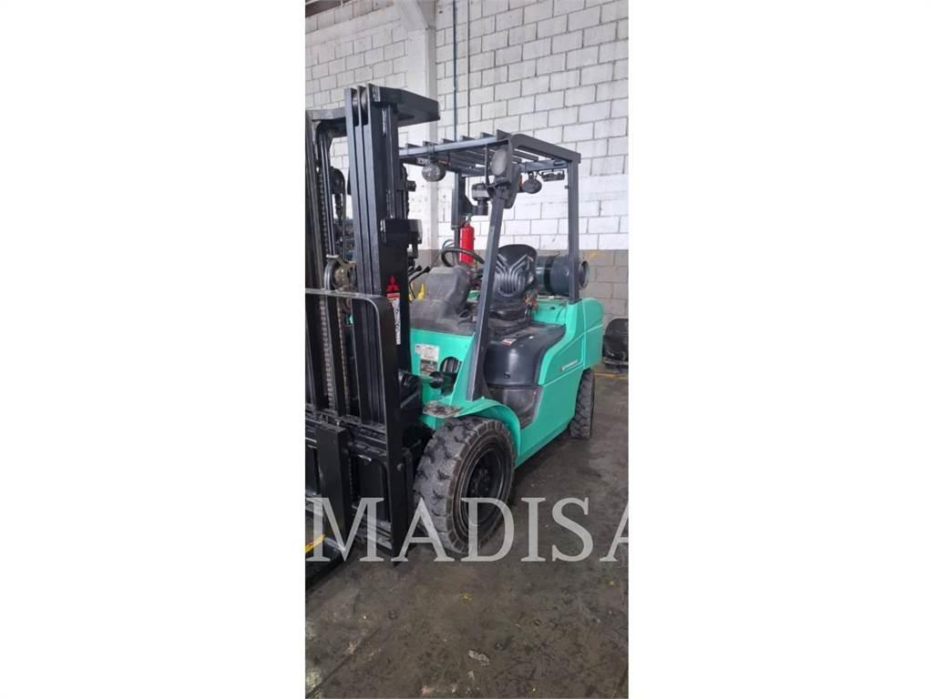CAT MITSUBISHI FG30N-LP Viljuškari - ostalo