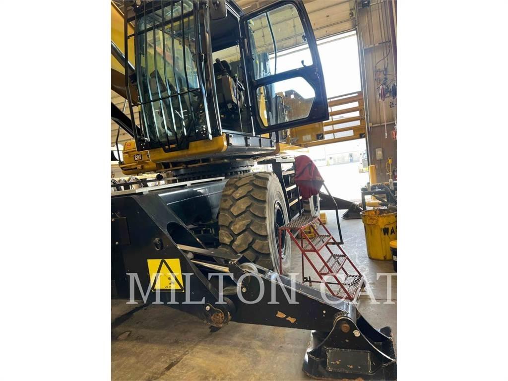 CAT MULTIDOCKER CH600 Bageri za rušenje