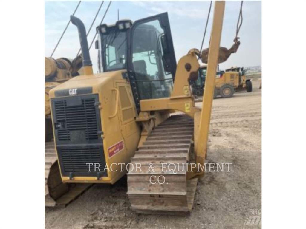 CAT PL61 Buldožeri guseničari