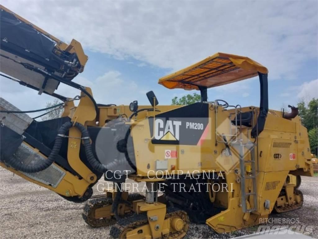 CAT PM200 Freze za asfalt
