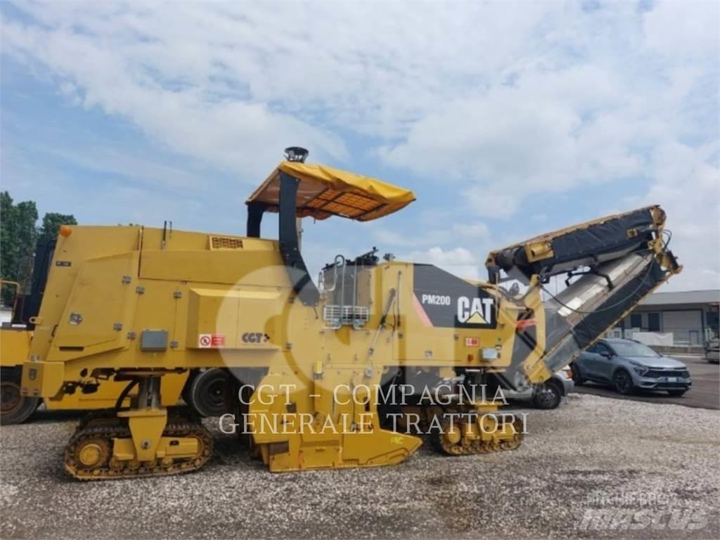 CAT PM200 Freze za asfalt
