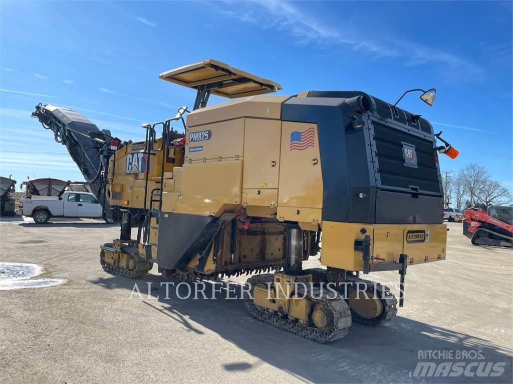 CAT PM825 Freze za asfalt