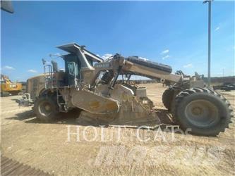 CAT RM400 Mašine za reciklažu asfalta