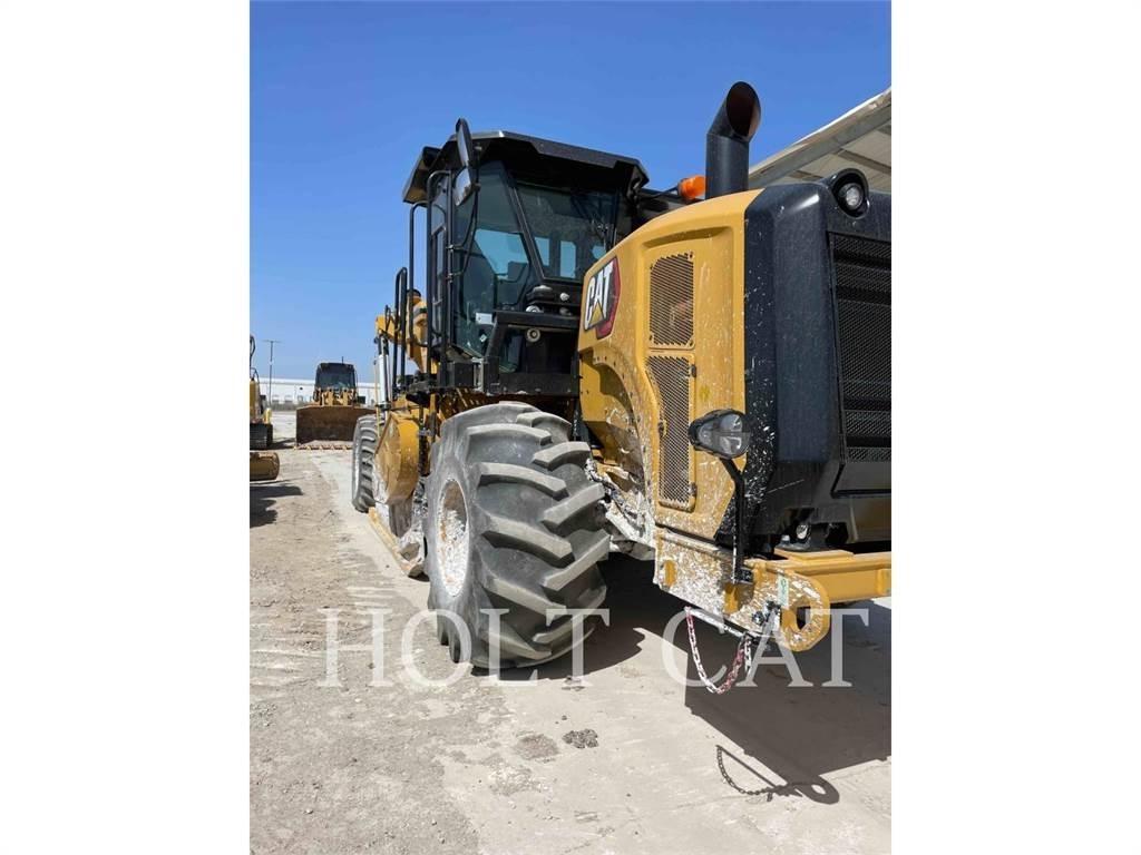 CAT RM400 Mašine za reciklažu asfalta