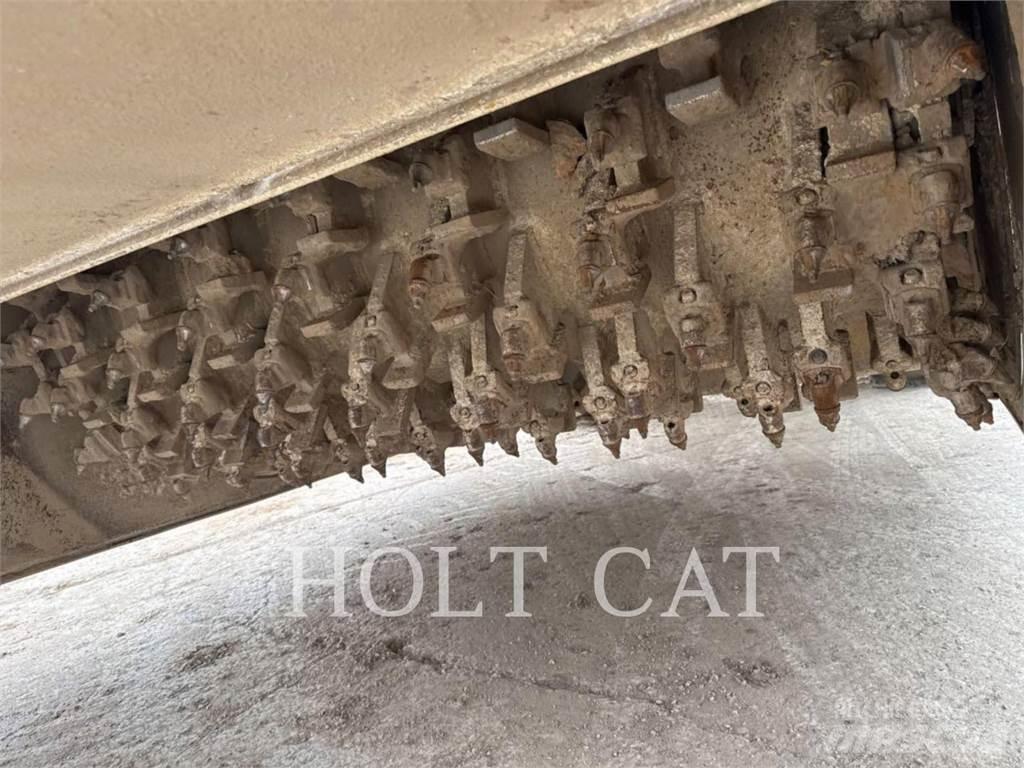 CAT RM400 CAB Mašine za reciklažu asfalta