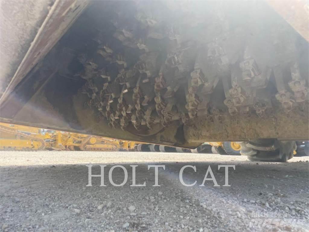 CAT RM400 CAB Utovarivači na točkove