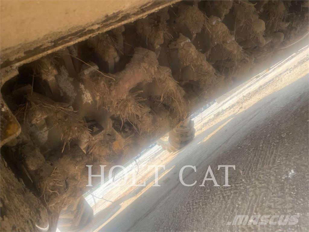 CAT RM400 CAB Mašine za reciklažu asfalta
