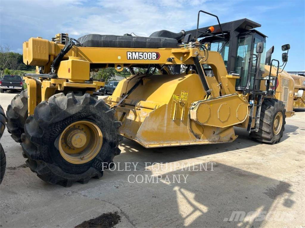 CAT RM500B Asfaltni finišeri