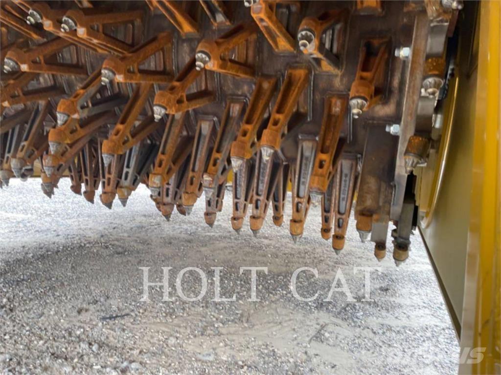 CAT RM500B CAB Mašine za reciklažu asfalta