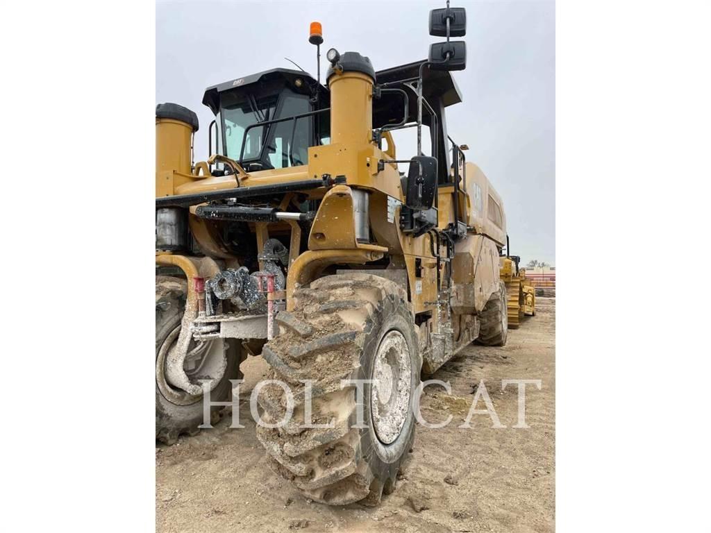 CAT RM600 CAB Mašine za reciklažu asfalta