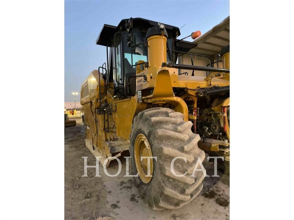 CAT RM800 CAB Mašine za reciklažu asfalta