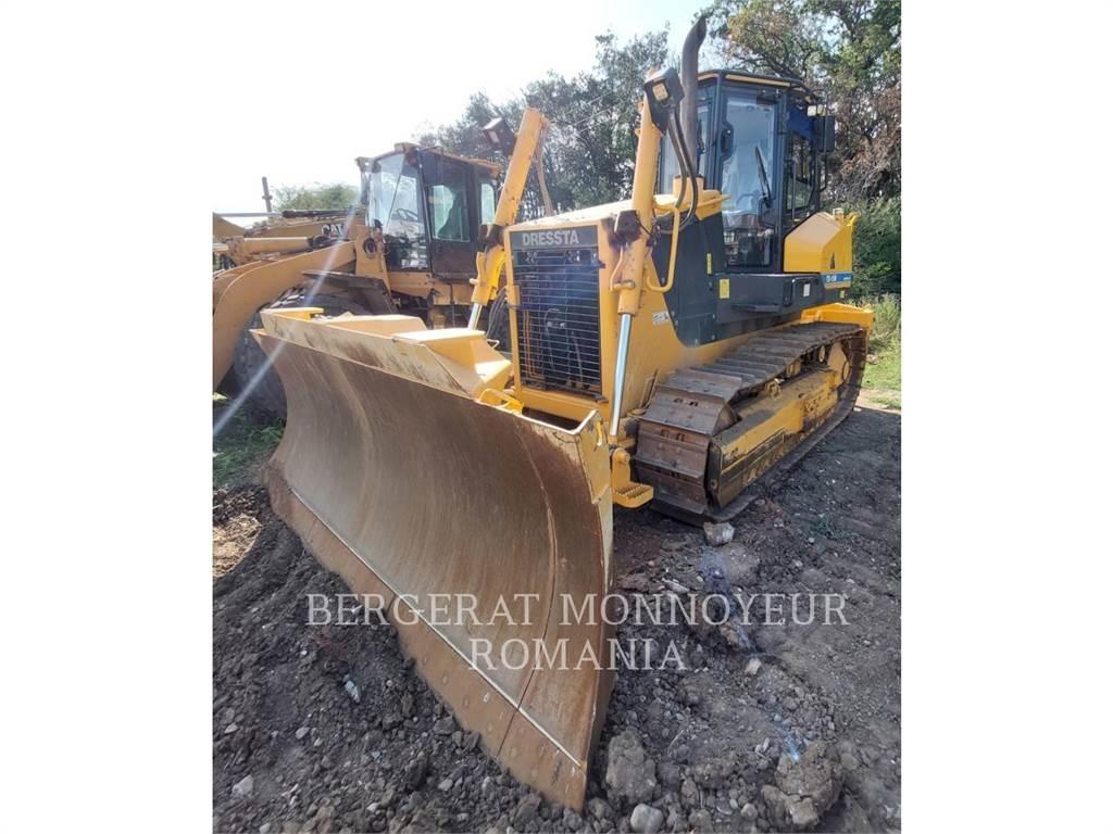 CAT TD-15M Buldožeri guseničari