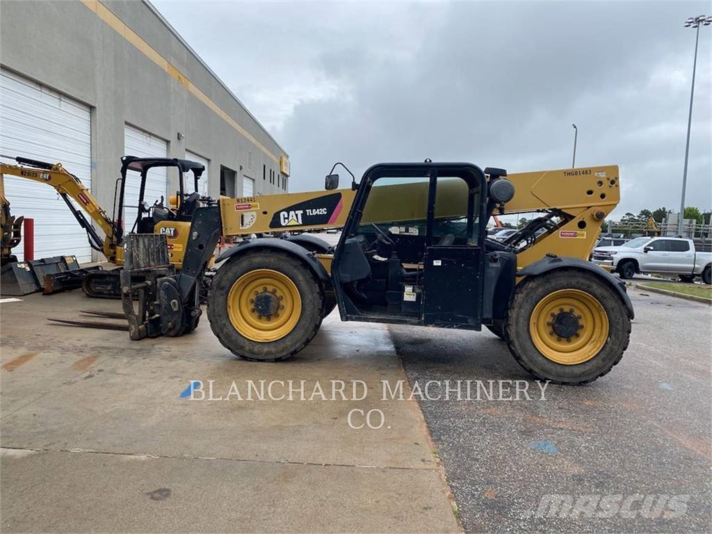 CAT TL 642 C Teleskopski viljuškari