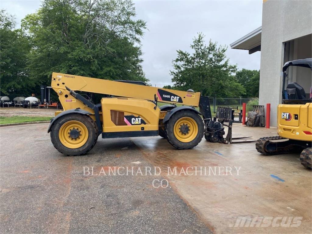 CAT TL 642 C Teleskopski viljuškari