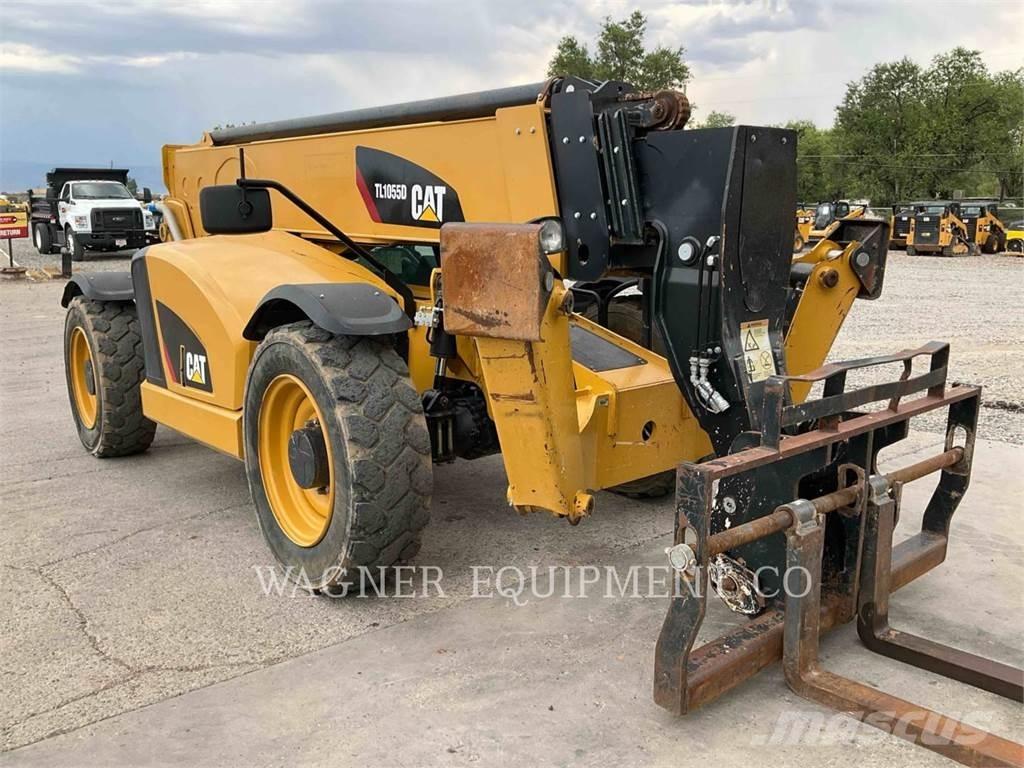 CAT TL1055D Teleskopski viljuškari