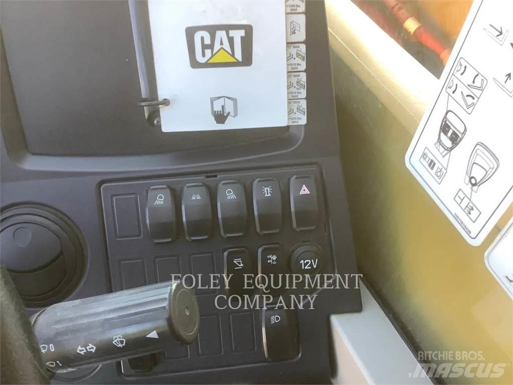 CAT TL642DC Teleskopski viljuškari