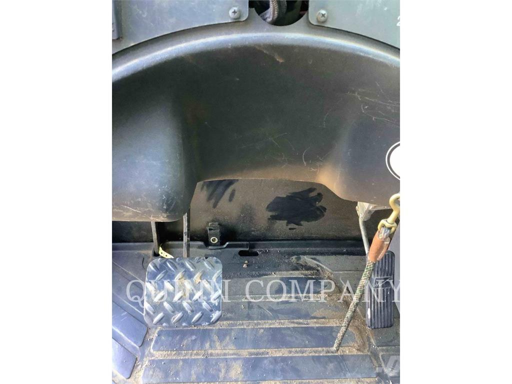 CAT TL943C Teleskopski viljuškari