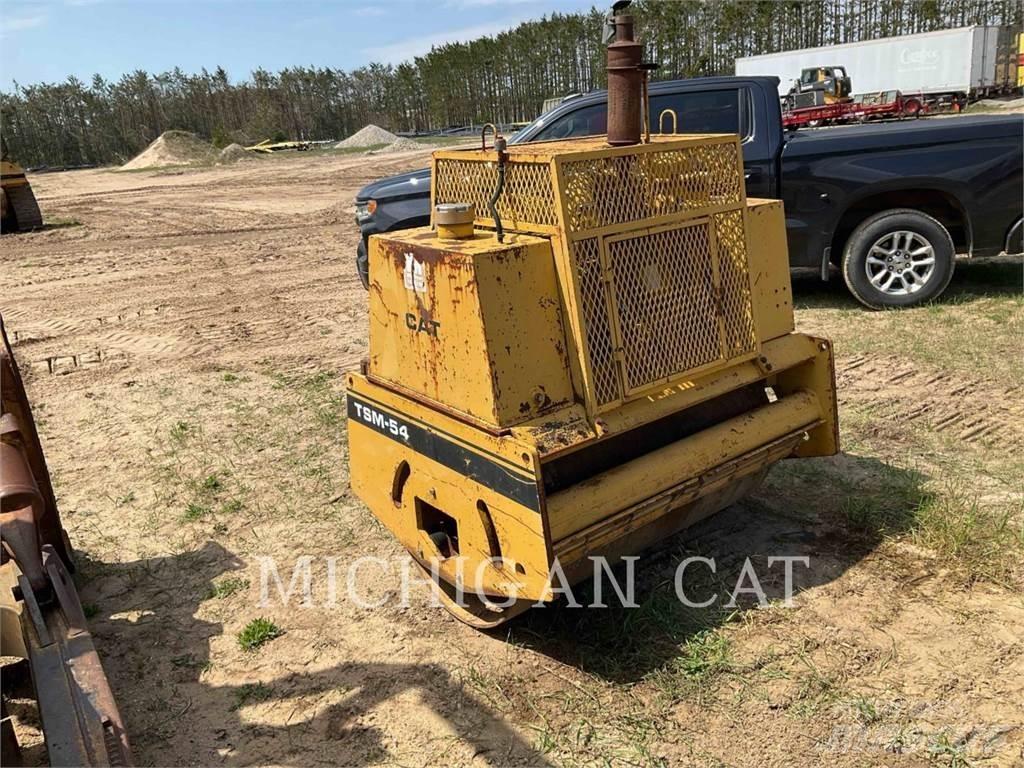 CAT TSM54 Nabijači zemlje