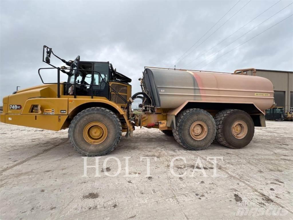 CAT W00 740GC Kamioni cisterne