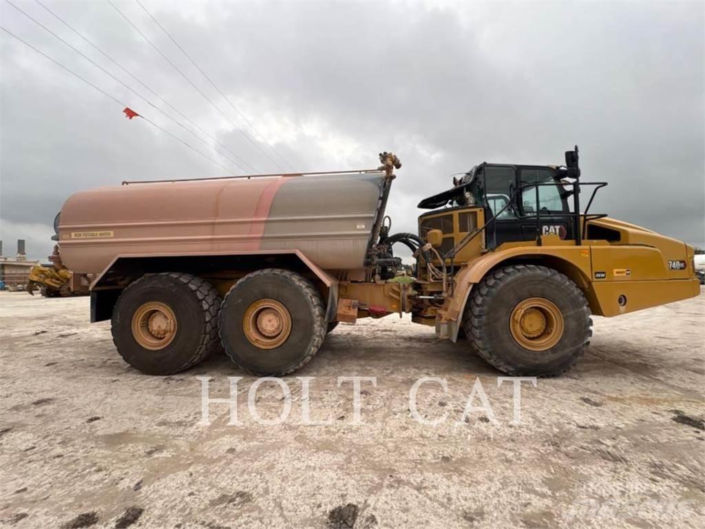 CAT W00 740GC Kamioni cisterne