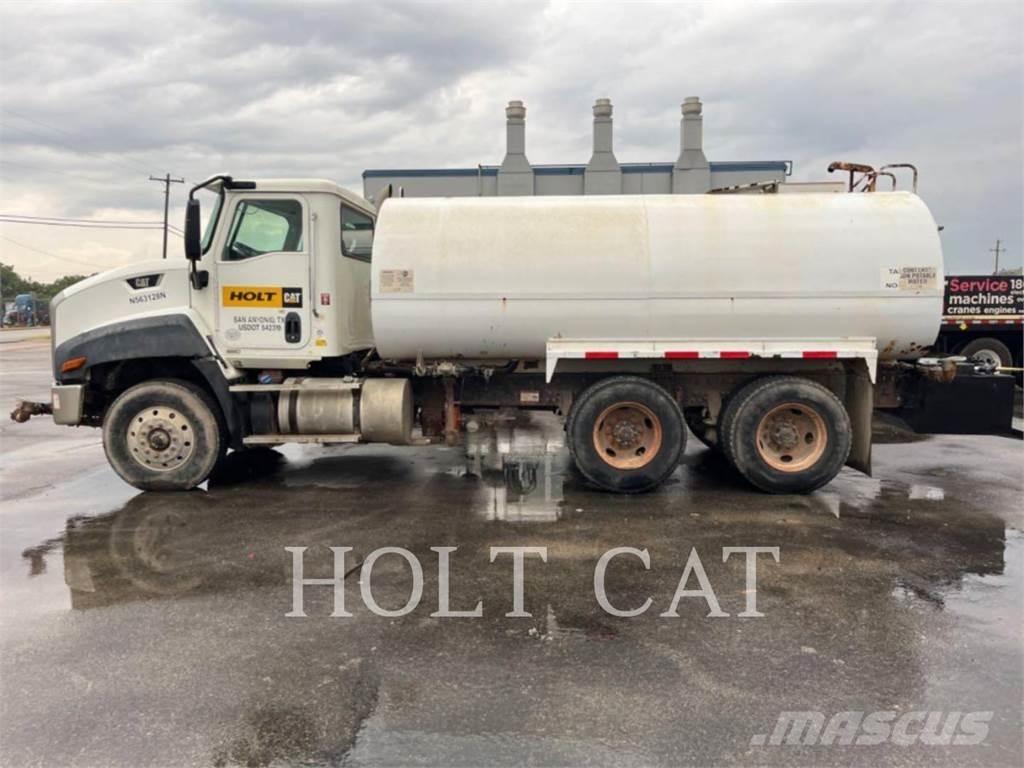 CAT WATER 4000 Kamioni cisterne