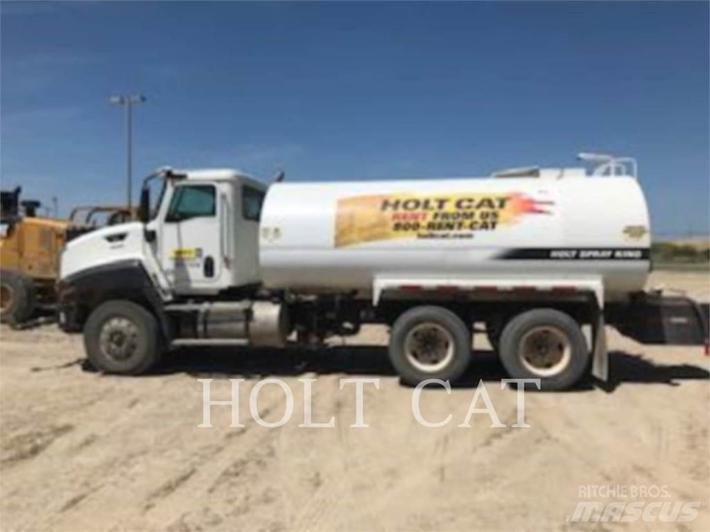 CAT WATER 4000 Kamioni cisterne