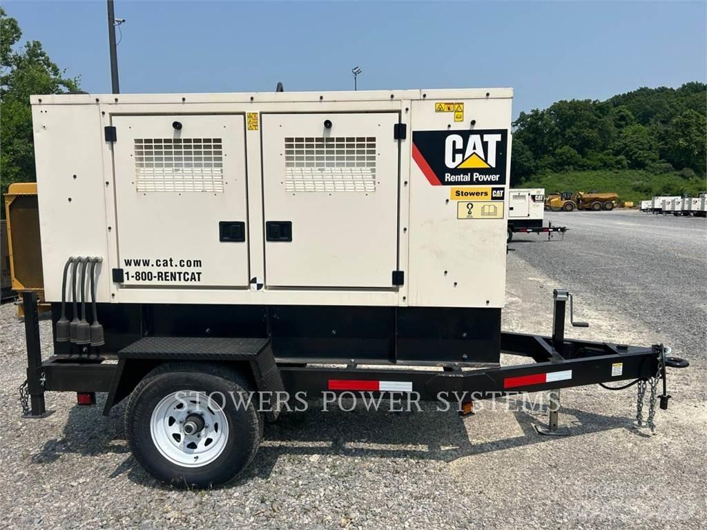 CAT XQ-60 48KW Ostali generatori