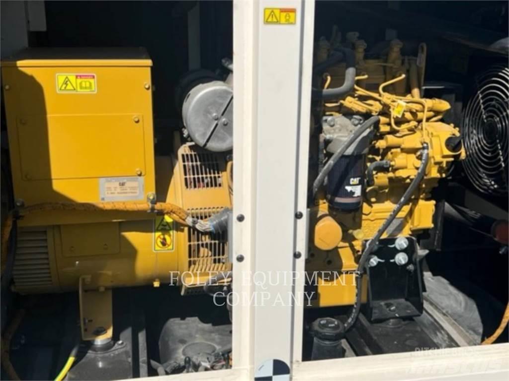 CAT XQ35KVA Ostali generatori
