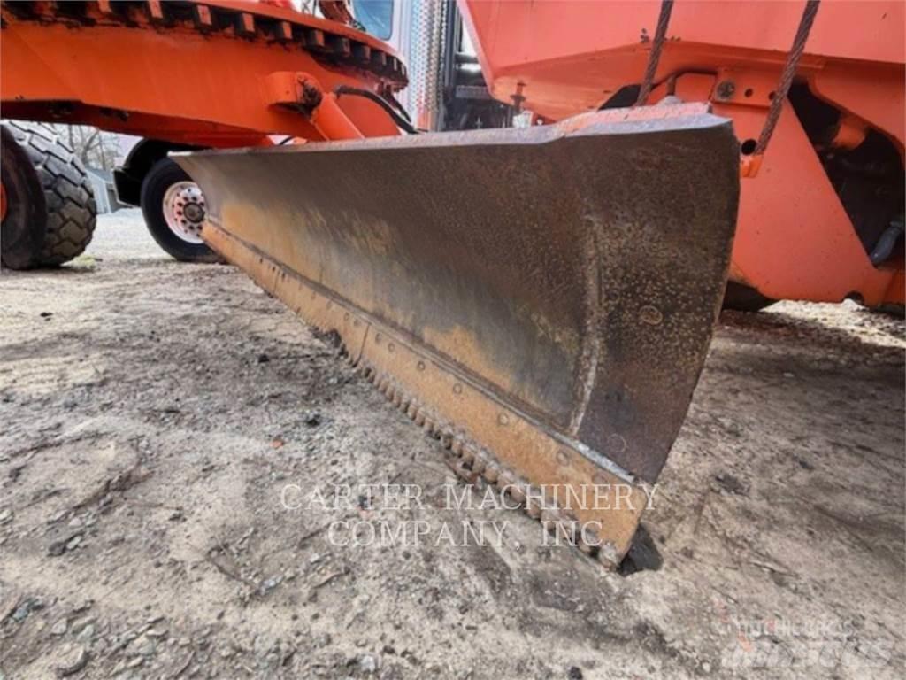 Champion 740A Grejderi