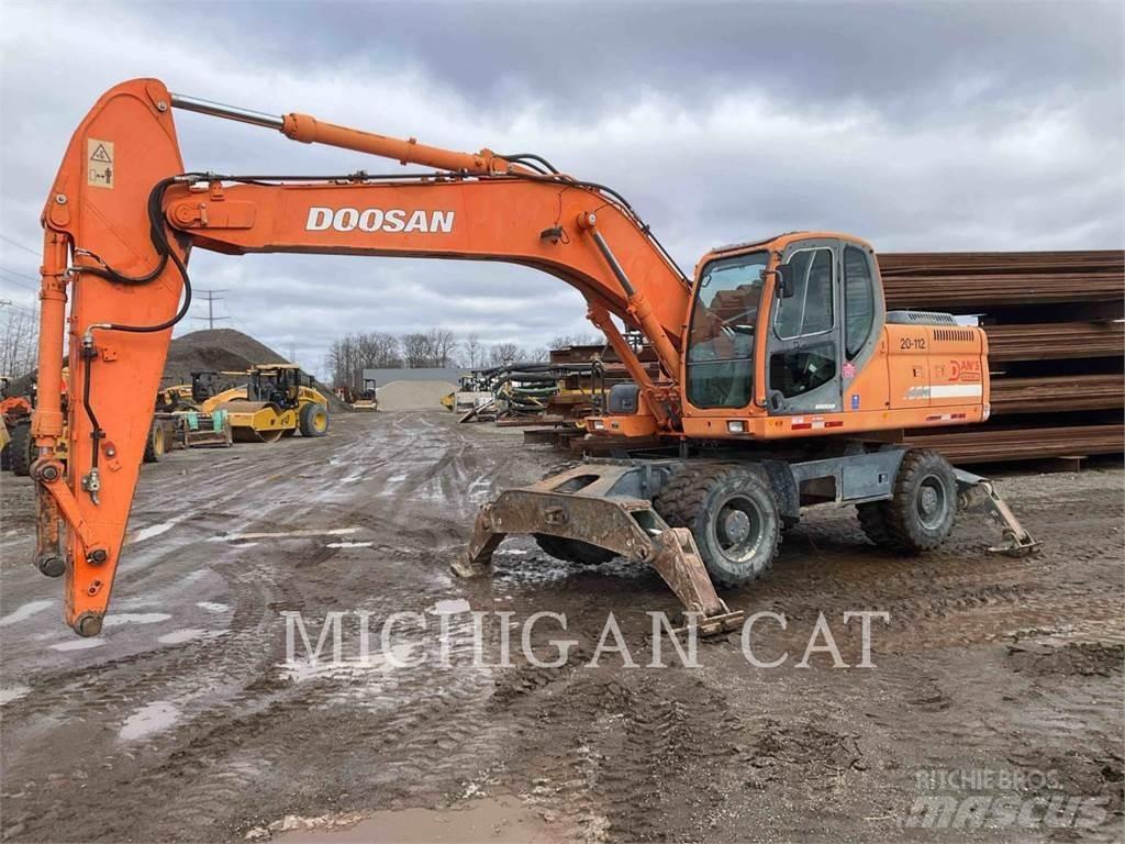 Doosan DX210W Bageri točkaši