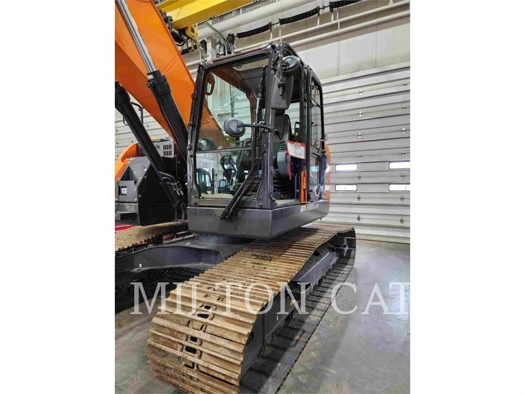 Doosan DX235LCR Bageri guseničari
