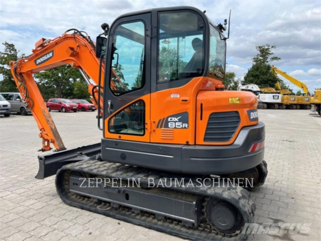 Doosan DX85R-3 Bageri guseničari
