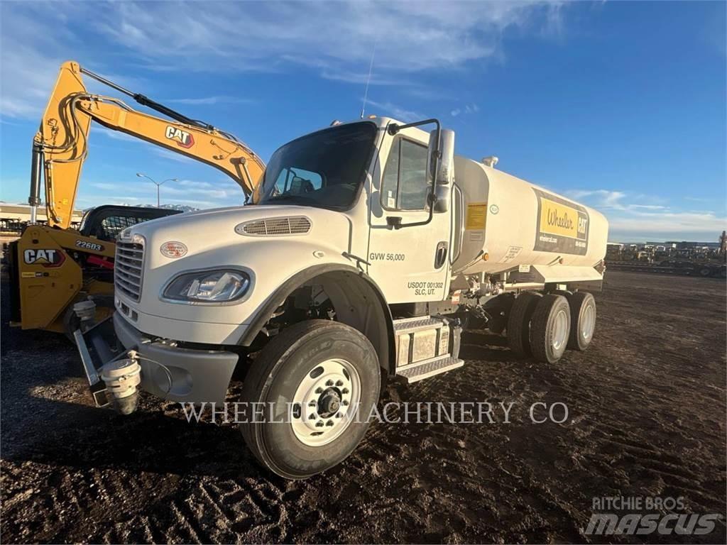 Freightliner WT4000 A Kamioni cisterne