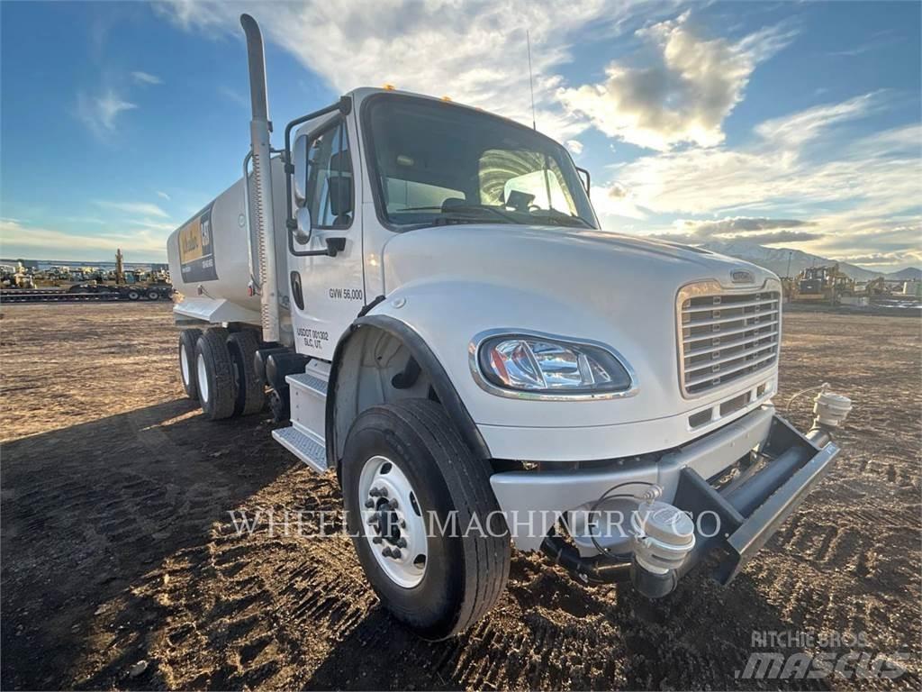 Freightliner WT4000 A Kamioni cisterne