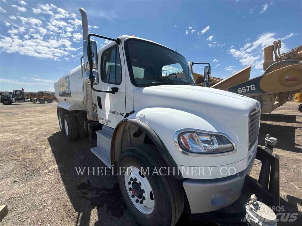 Freightliner WT4000 A Kamioni cisterne