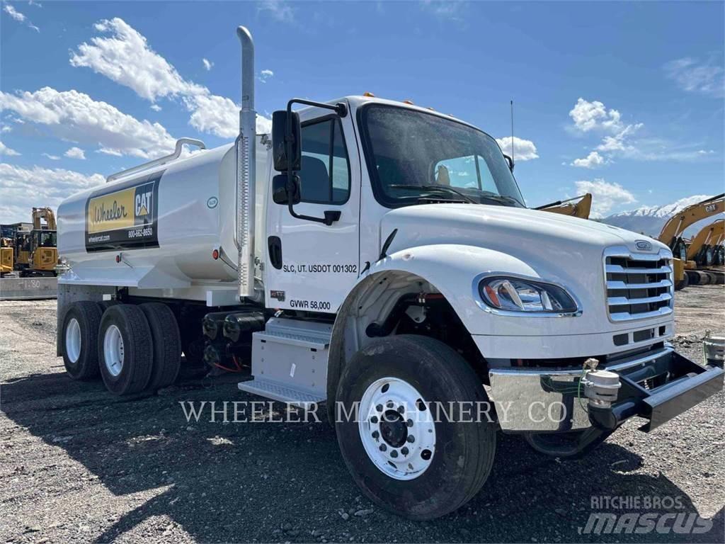 Freightliner WT4000 A Kamioni cisterne