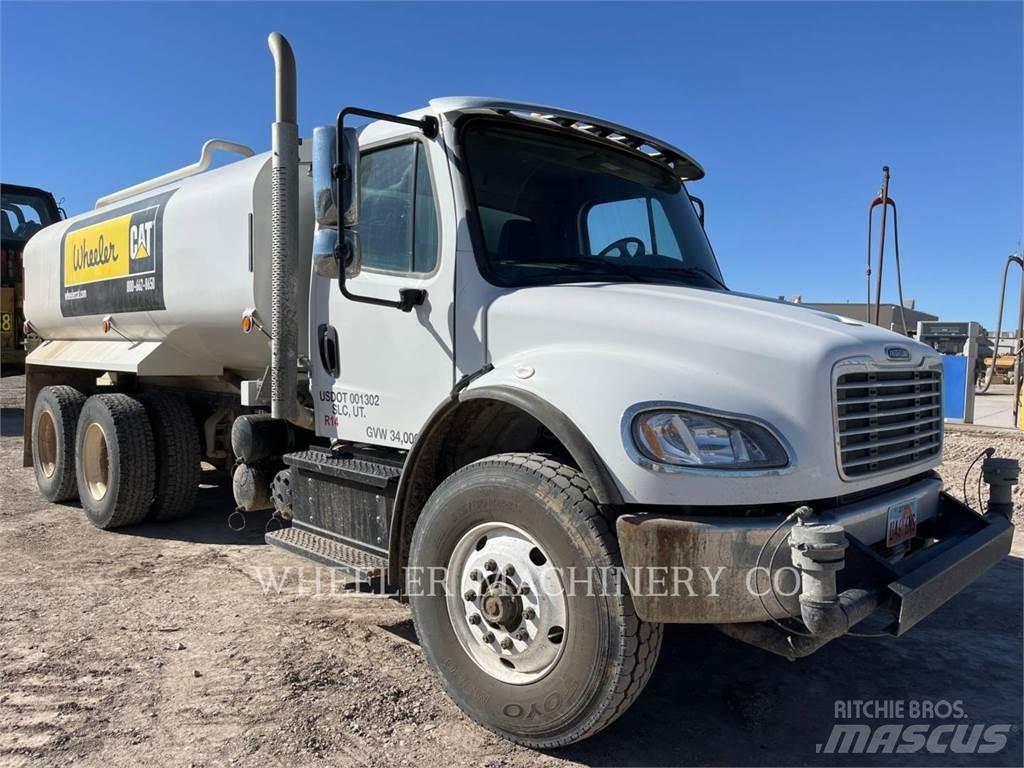 Freightliner WT4000 A Kamioni cisterne