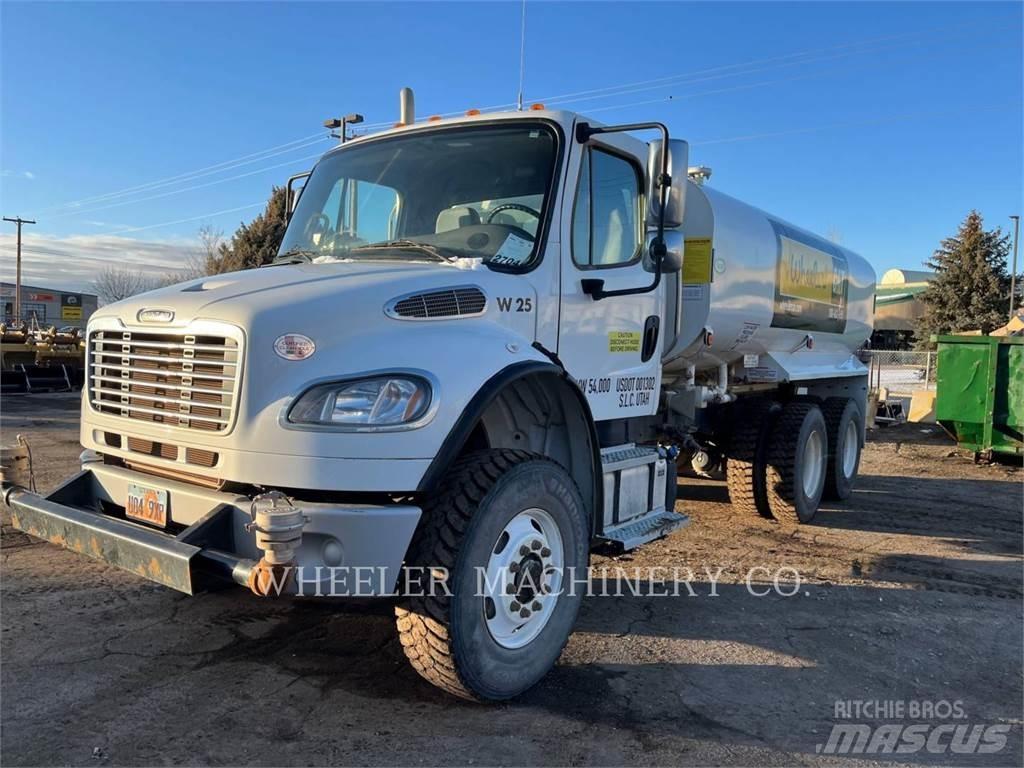 Freightliner WT4000 A Kamioni cisterne