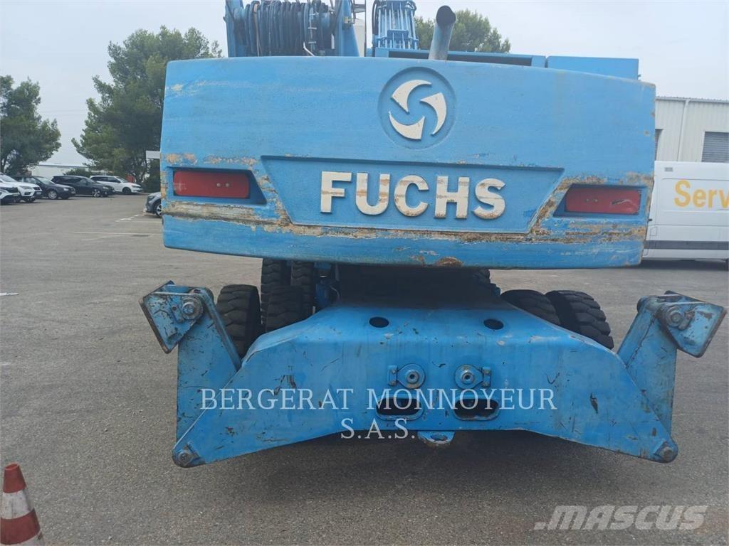 Fuchs MHL320 Bageri točkaši
