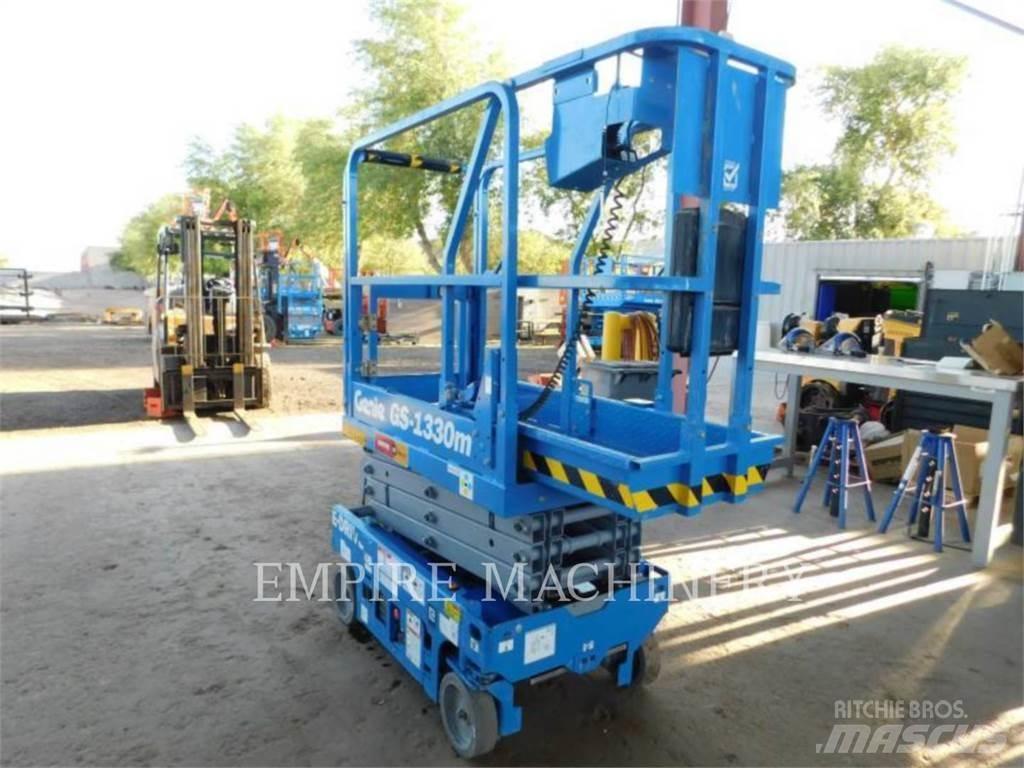 Genie GS1330 Zglobne podizne platforme